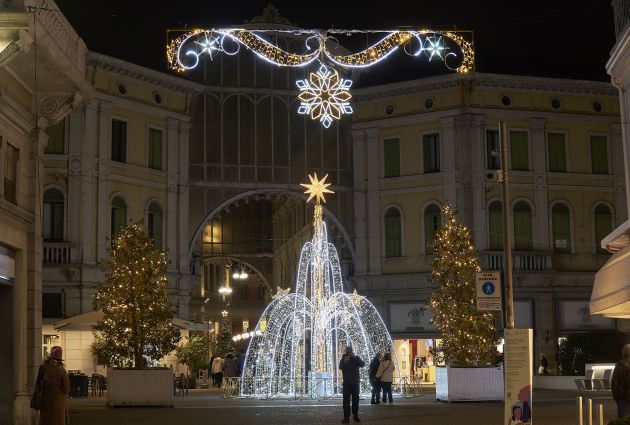 postazione selfie luminosa fontana