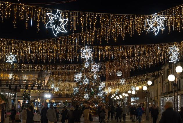 illuminazione natalizia
