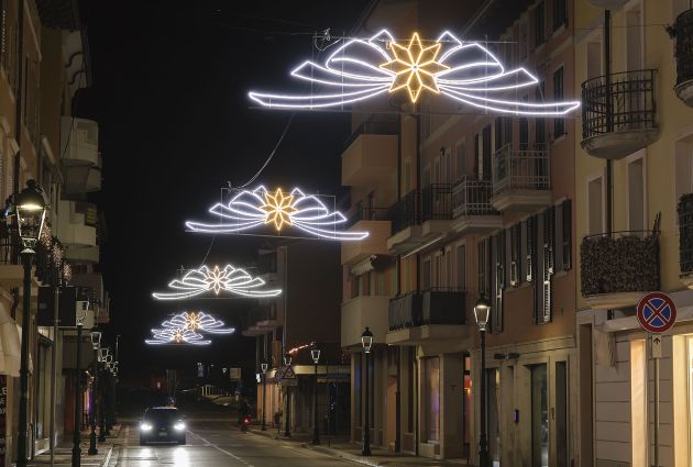 illuminazione natalizie strada di grado