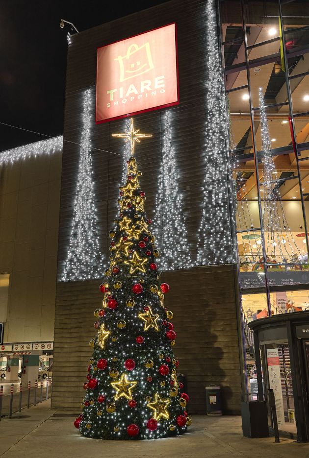 centro commerciale le Tiare allestimenti natalizi esterno luminoso