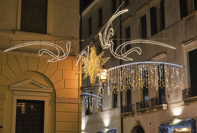 illuminazione natalizia a treviso
